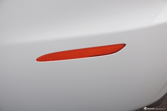 2015款捷豹XJL80周年版