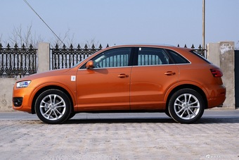 2016款奥迪Q3 1.4T自动30TFSI典藏型智领版