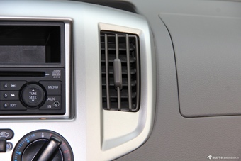 2016款NV200 1.6L自动尊享型