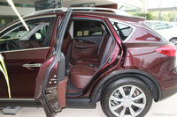 2013款英菲尼迪QX50到店实拍