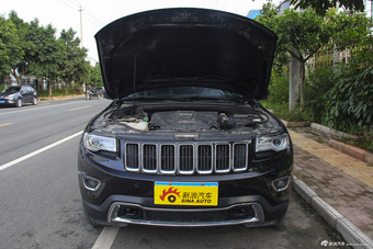 2015款大切诺基3.0TD自动柴油舒享导航版图片