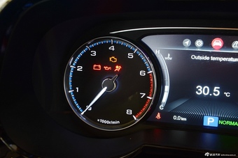 2016款传祺GS8 2.0T自动基本型