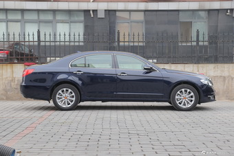 2015款红旗H7 2.0T 自动豪华型