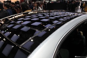 2014款奔驰E级细节