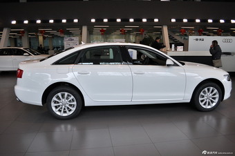 2014款奥迪A6L 2.0L TFSI手自一体标准型