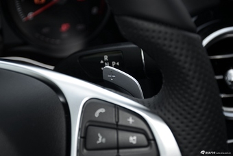 2016款奔驰C级 C200 2.0T自动 Coupe轿跑版