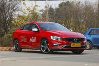 2015款沃尔沃S60 2.0T自动 T5个性运动版