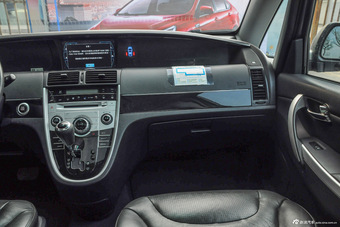 2013款大7 MPV 2.0T自动豪华型