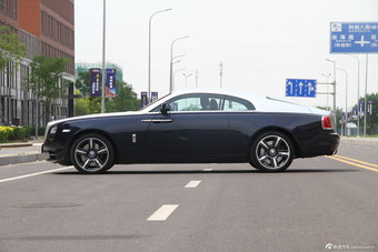 2013款魅影 6.6T自动标准型