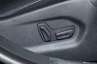 2013款东风雪铁龙C5 2.0L自动尊享型