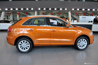 2012款奥迪Q3 35TFSI舒适型