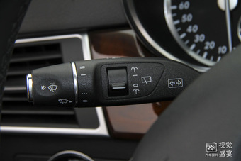 2015款奔驰ML400 4MATIC动感型