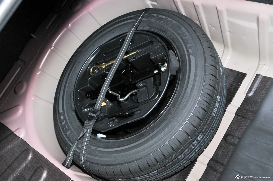 2014款标致308乐享版1.6L自动风尚型