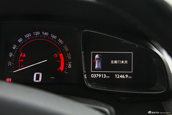 2014款DS 5 1.6T自动尊享版THP200