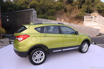 2014款海马S5 1.6L