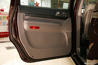 2014款路帝 2.0T柴油两驱豪华导航版