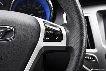 2016款凯翼C3 1.5L自动虹钻版