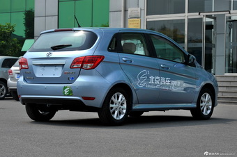 2014款北汽E150EV电动科技版