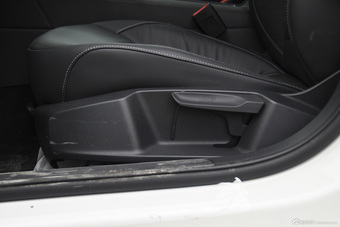 2015款凌渡1.4T自动舒适型280