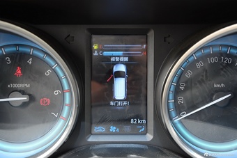 2016款凯翼V3 1.5L手动智联II导航版