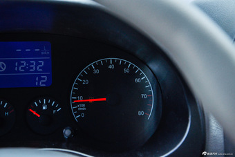 2014款瑞虎3 1.6L 手动智尚版