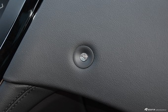 2016款捷豹XJL 3.0L自动SC四驱全景商务版