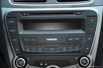 2015款海马福美来1.6L手动风尚型