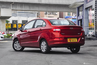 2016款凯翼C3 1.5L自动虹钻版