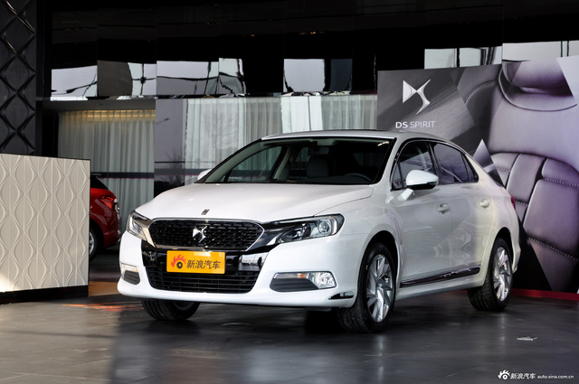 2014款DS 5LS VTi140 1.8L自动舒适版图片