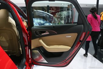 2015上海车展：奥迪S6