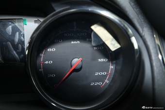 2012款MG5 1.5L自动精英版