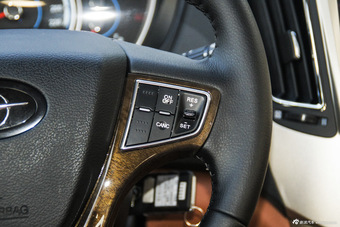 2015款海马S7 2.0L自动改款纵驰型