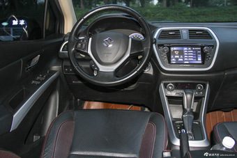 2014款锋驭1.6L CVT精英型