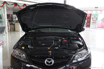 2013款马自达6 2.0L自动时尚型