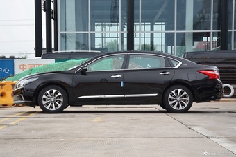 2016款天籁2.5L自动 公爵 XV-VIP旗舰版