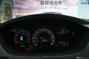 2015款大7 SUV 2.2T自动四驱智尊型