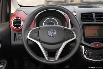 2015款奔奔1.4L手动尊贵型