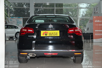 2013款东风雪铁龙C5 2.0L自动尊享型