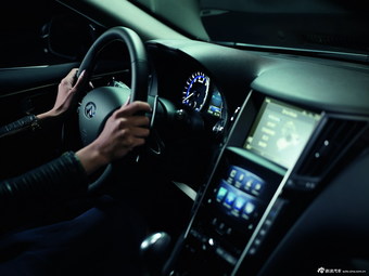 2015款英菲尼迪Q50L