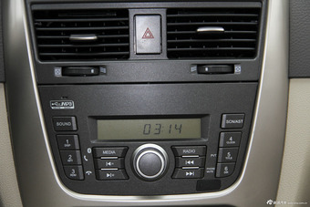 2015款凯越1.5L手动经典型