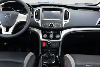 2015款北汽幻速H3 1.5L豪华型