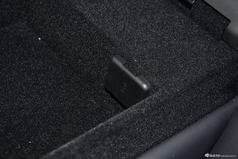 2015款金牛座2.7T自动旗舰型