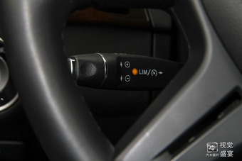 2015款奔驰ML400 4MATIC动感型