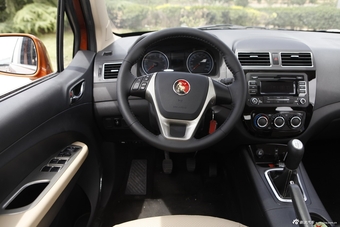 2014款景逸X3 1.5L手动尊享型