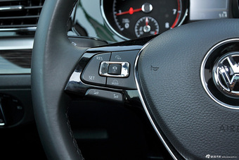 2015款凌渡1.8T自动豪华型330