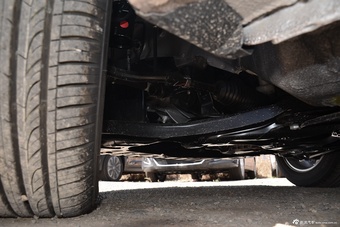 2016款朗动1.6L手动尊贵型