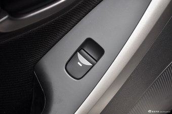 2012款朗动1.6L自动时尚型