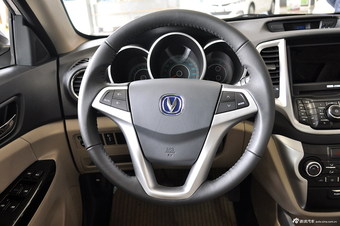 2014款逸动1.6L手动豪华型