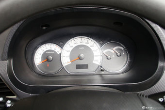 2014款五菱宏光S 1.5L豪华型