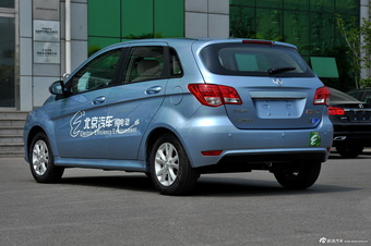 2014款北汽E150EV电动科技版